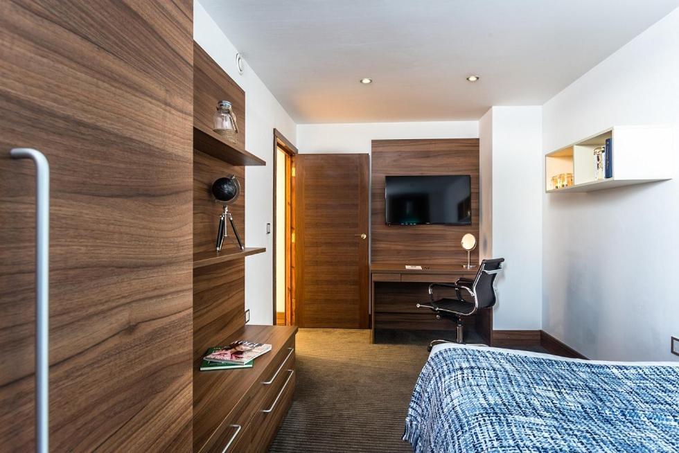 Livin' Serviced Apartments Вотфорд Екстер'єр фото